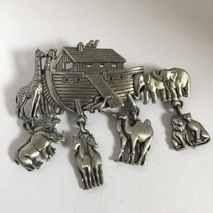 JJ Noah's Ark Brooch
